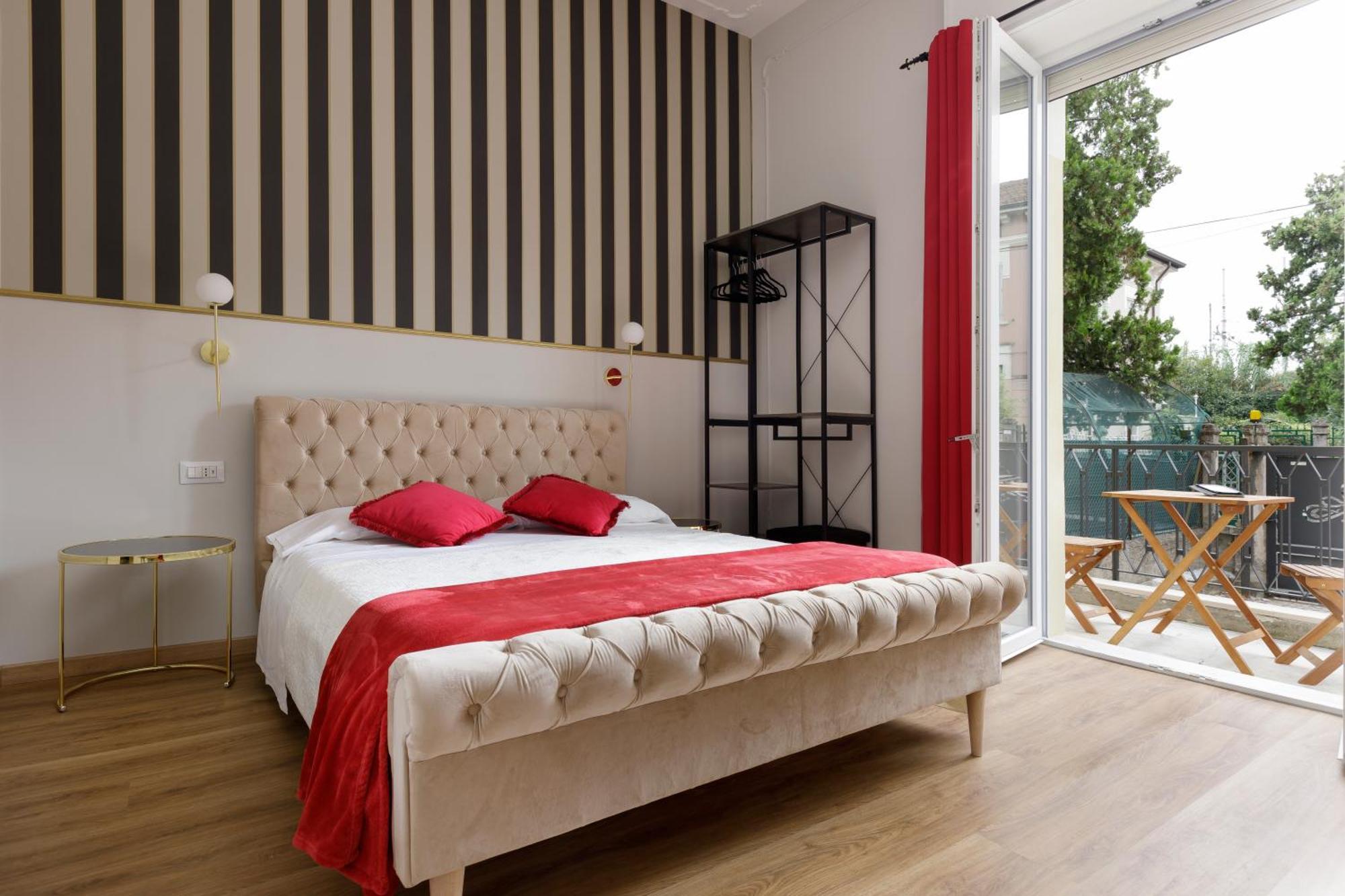 Domus 44 Rooms Verona Eksteriør bilde